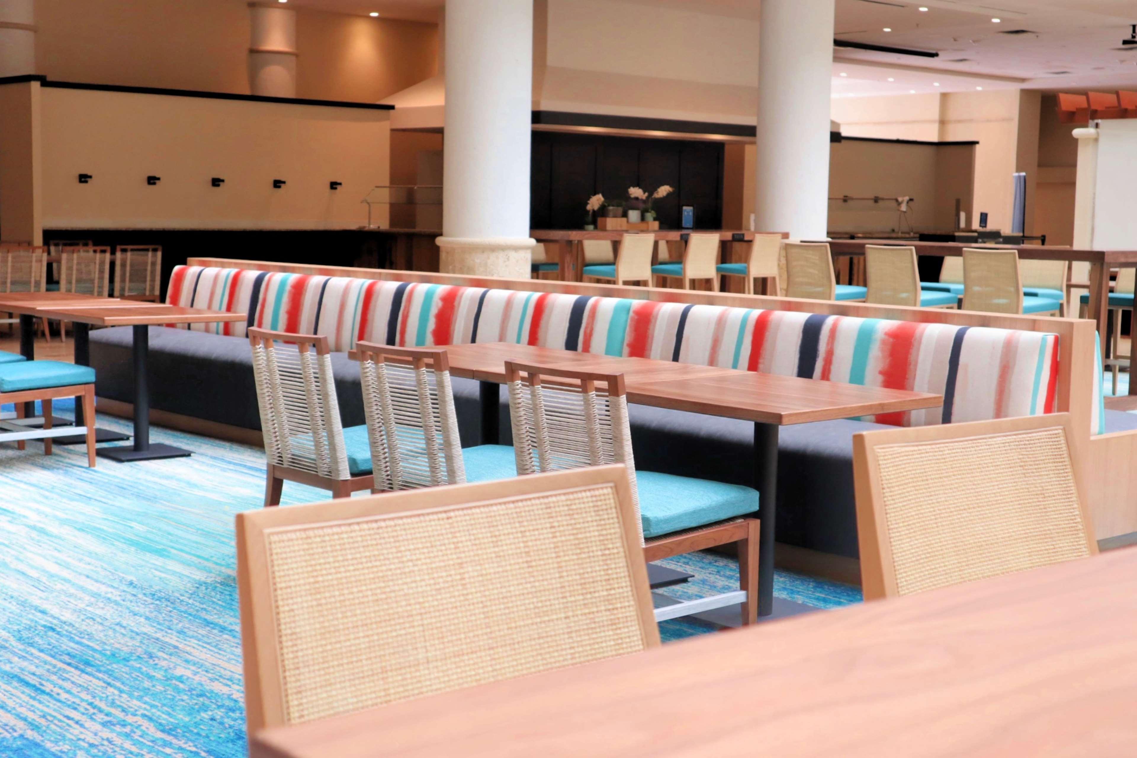 Embassy Suites By Hilton San Juan - Hotel & Casino Buitenkant foto