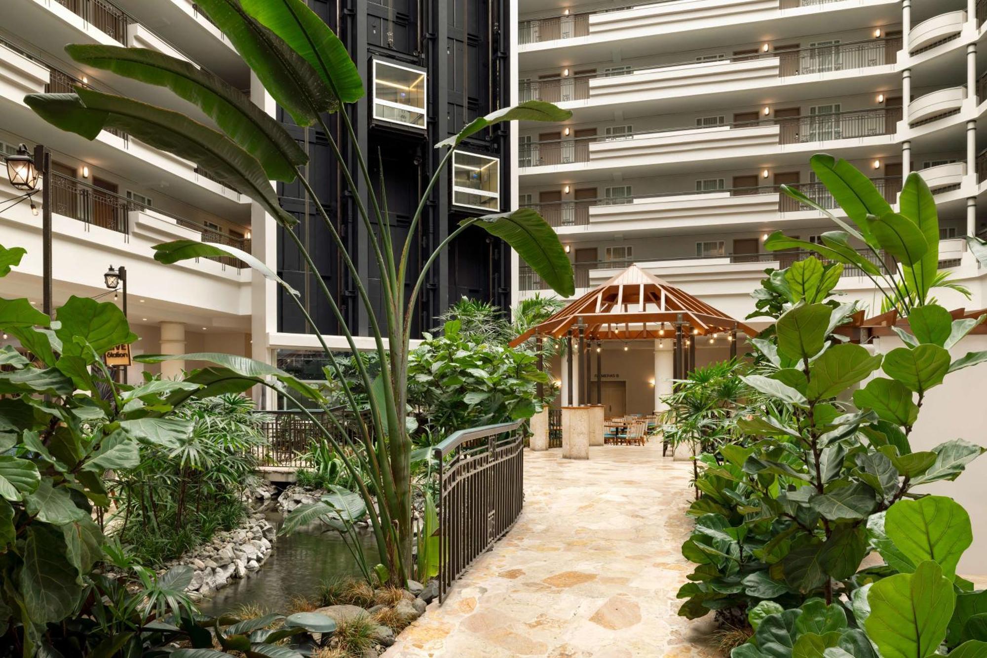 Embassy Suites By Hilton San Juan - Hotel & Casino Buitenkant foto